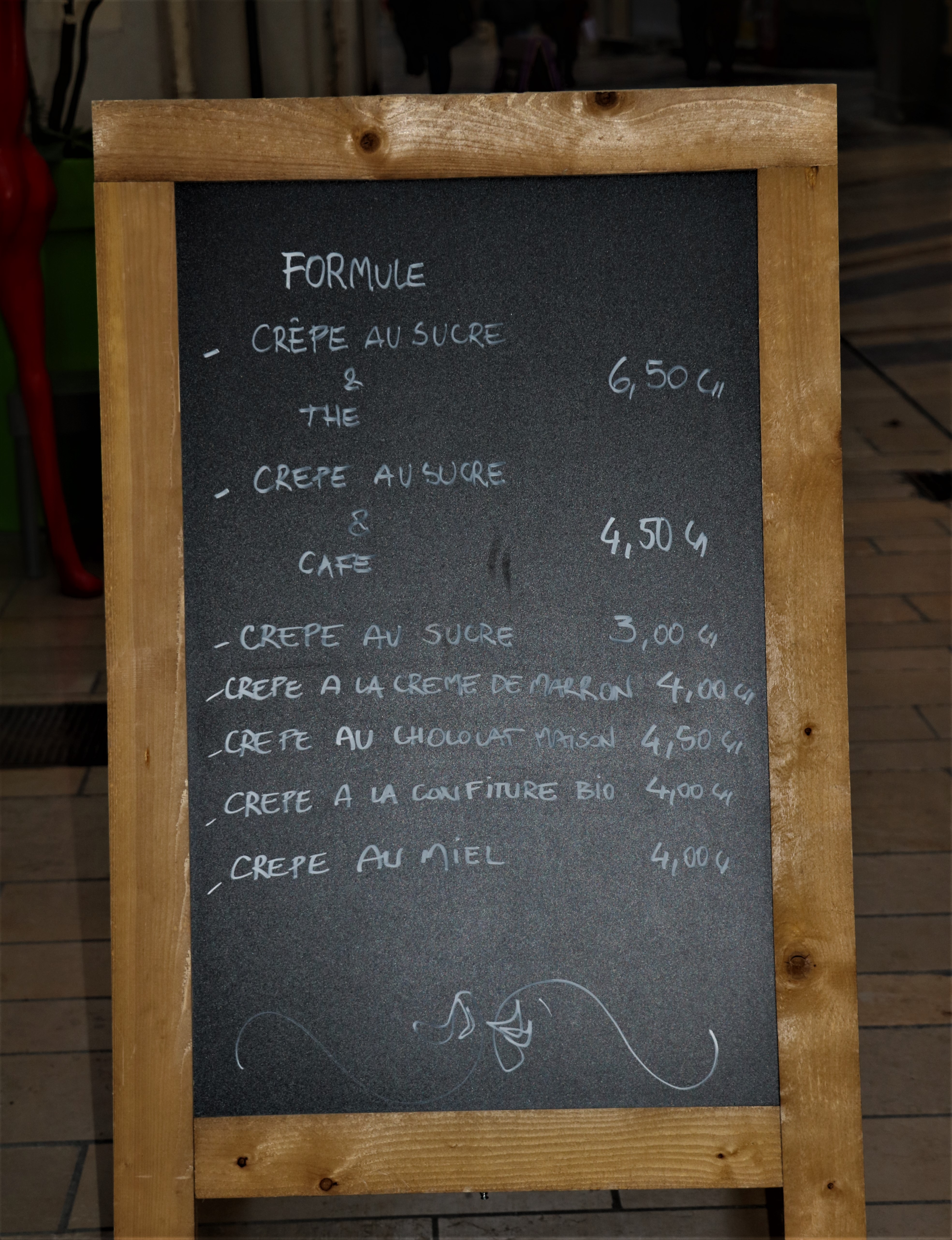 Pour la Chandeleur dégustez les meilleures crêpes en famille chez Mousache à Avignon 84000.